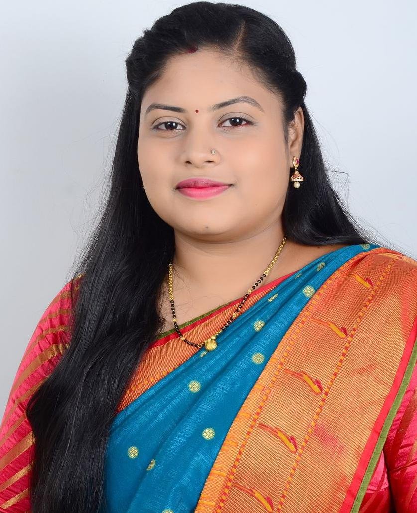 सौ. प्रणाली किशोर म्हात्रे 